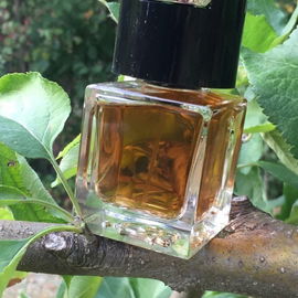 Custom - Dunhill