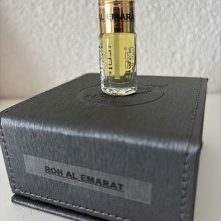 Roh Alemarat / روح الإمارات by Ajwaa Perfumes