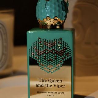 The Queen and the Viper - Stéphane Humbert Lucas
