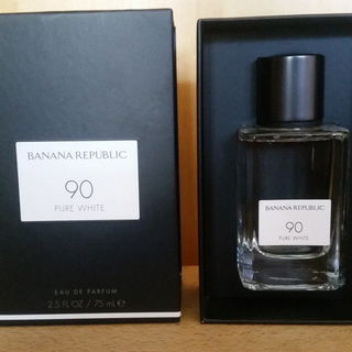 90 Pure White von Banana Republic
