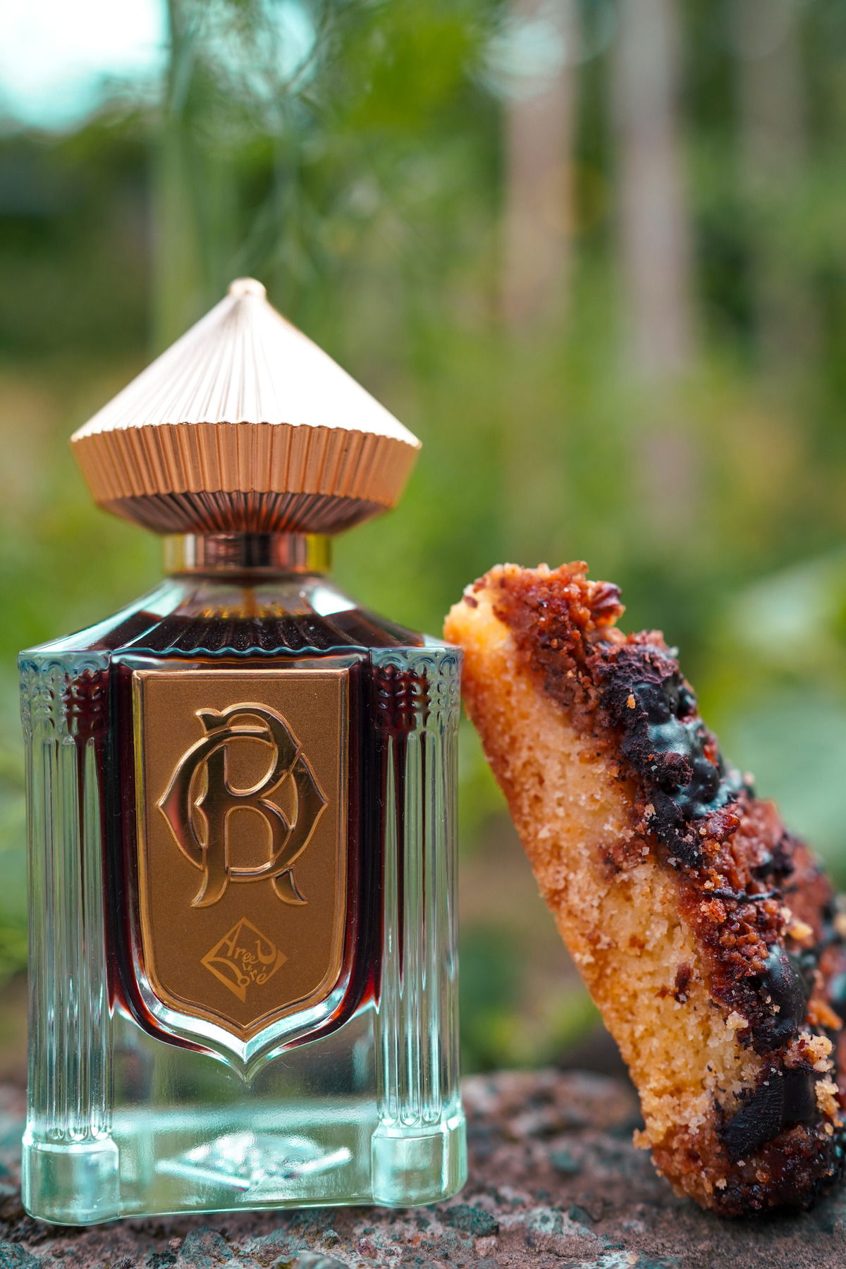 Russian Oud II ーAreej Le Doré Russian Oud II ーAreej Le Doré