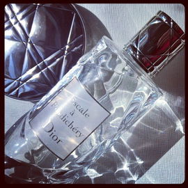 Ambre Doré - Maître Parfumeur et Gantier