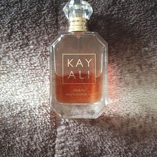 Déjà Vu White Flower | 57 (Eau de Parfum) by Kayali