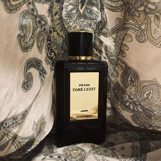Dark Light - Prada