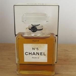 N°5 (Parfum) by Chanel