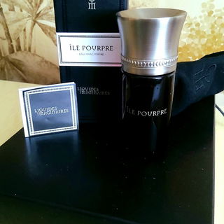 Île Pourpre by Liquides Imaginaires