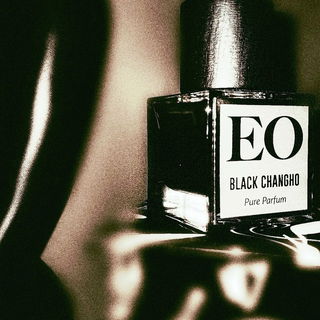 Pitch black resin : -) Danke allen