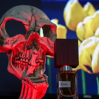 Duro (Extrait de Parfum) von Nasomatto