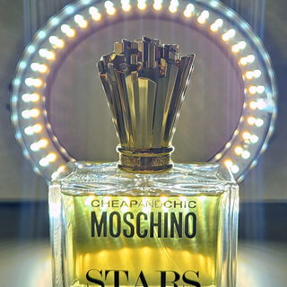 Cheap and Chic - Stars by Moschino
