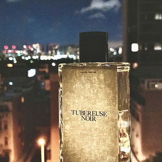 Tubereuse Noir (Eau de Parfum) / N°05 Tubereuse Noir by Zara