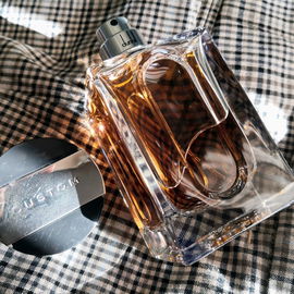 Custom - Dunhill