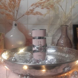 Yara / يارا (Eau de Parfum) - Lattafa / لطافة