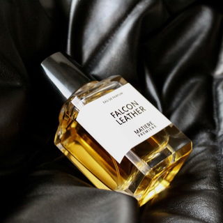 Falcon Leather (Eau de Parfum) von Matière Première