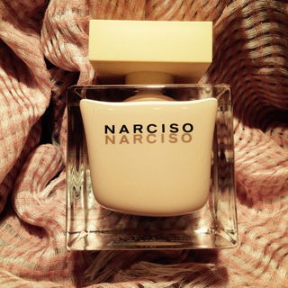 Narciso (Eau de Parfum Poudrée) von Narciso Rodriguez