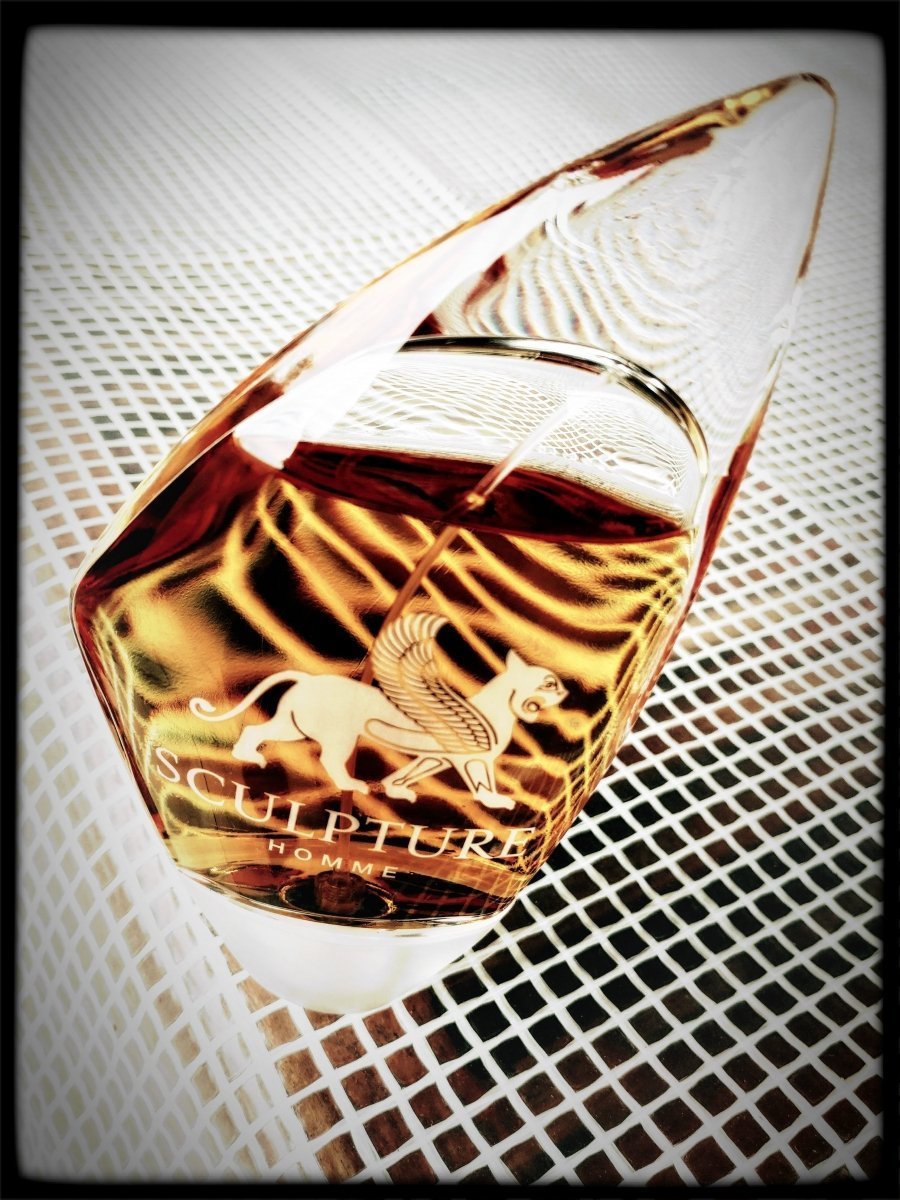 Sculpture Homme God's Night by Nikos » Reviews & Perfume Facts