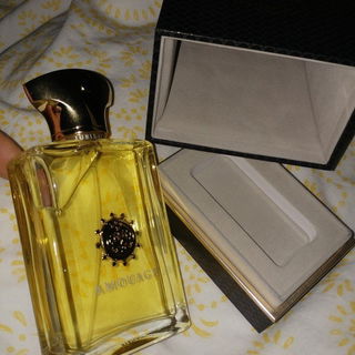 Fresh Couture - Moschino