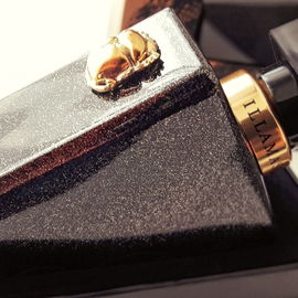 Freak Scarab - Illamasqua