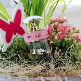 Frohe Ostern an alle Parfumos und Parfumas hier :)
