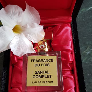 Santal Complet by Fragrance Du Bois