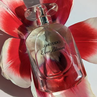 Ever Bloom / エバーブルーム (Eau de Parfum) by Shiseido