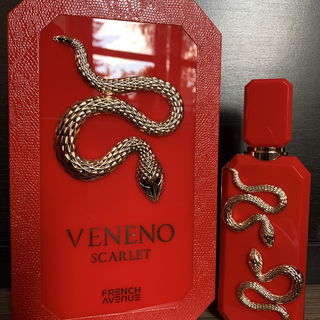 Veneno Scarlet by French Avenue