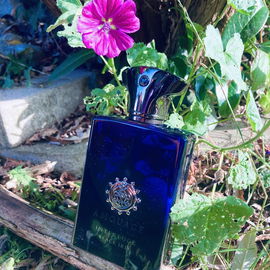 Interlude Black Iris - Amouage