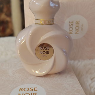 Rose Noir / روز نوير by Ahmed Al Maghribi