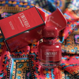 L'Interdit (Eau de Parfum Rouge Ultime) - Givenchy