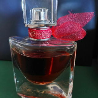 La Vie est Belle Intensément by Lancôme