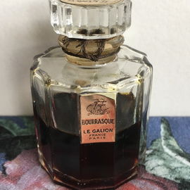 Bourrasque (1937) - Le Galion