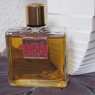 Indiscret / Indiscrete (Parfum) von Lucien Lelong