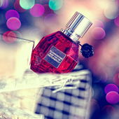 Make Love … Not War !!! (by Sweetsmell75)