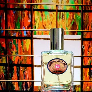 Russisch Leder (Eau de Toilette) von Johann Maria Farina gegenüber dem Jülichs-Platz
