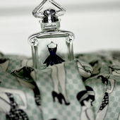 Nach vier einsamen Jahren im Kleiderschrank hat das Shirt endlich seinen Lebenszweck gefunden (von BBMie)