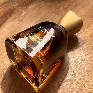 Leather Oud by Dr. Vranjes