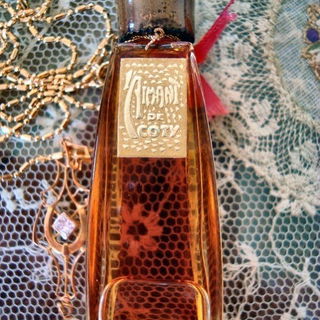 L'Aimant (Extrait de Parfum) by Coty