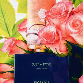 Just A Rose von Floraïku