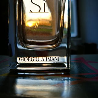 Sì (Eau de Parfum) von Giorgio Armani