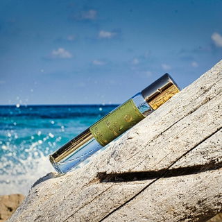 Sun Bleached von Une Nuit Nomade