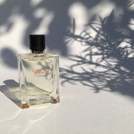 Rose Magnetic - Essential Parfums