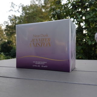 Near Dusk (Eau de Parfum) - Jennifer Aniston