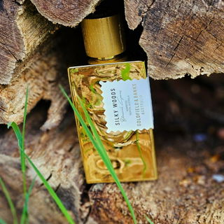 Als wäre dieser Baumstamm geschaffen für den Silky Woods🥰