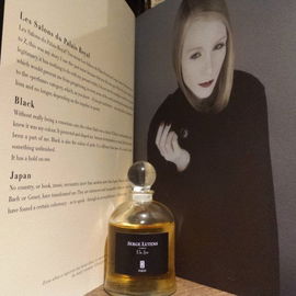 Un lys - Serge Lutens
