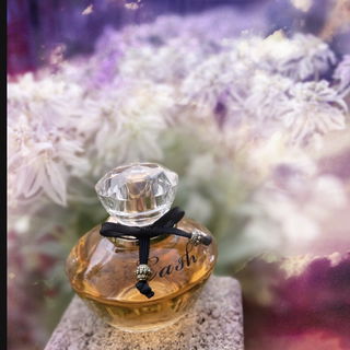 Cash Woman - La Rive