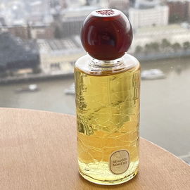 20: Iconic Masculine / 20: The Masculine Perfume of an Iconic Pair - Clive Christian