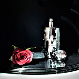 Citizen Queen - Juliette Has A Gun