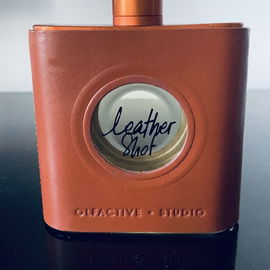 Leather Shot - Olfactive Studio