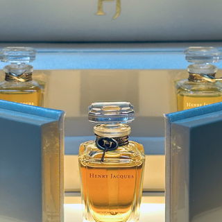 Belle Isabelle (Pure Perfume) von Henry Jacques
