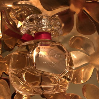 Essence Rare (2018) - Houbigant
