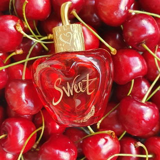 Sweet Édition Limitée by Lolita Lempicka